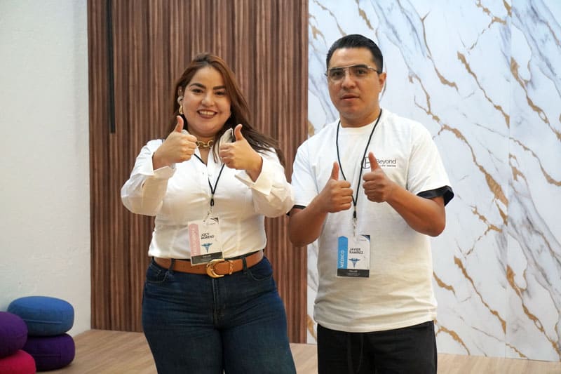 Staff de Beyond listos para asesoría 1 a 1